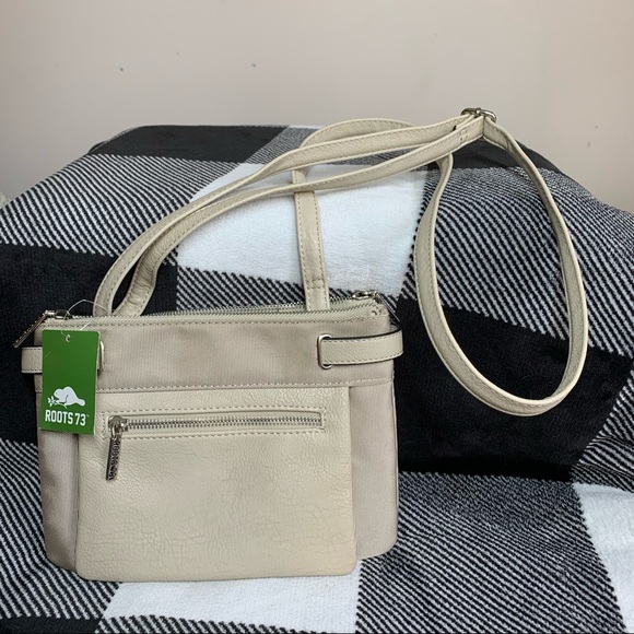Roots Crossbody Adjustable Bag - Picture 1 of 8